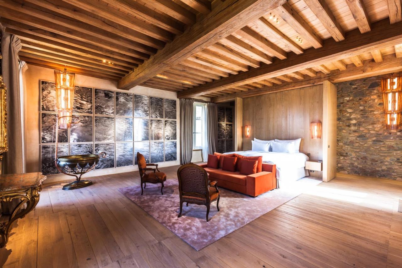 Hotel Domaine Des Etangs Massignac