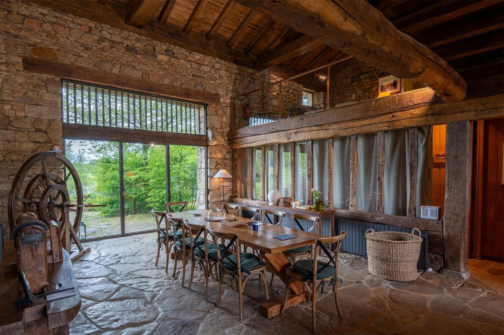 Domaine Des Etangs Hotel 5*